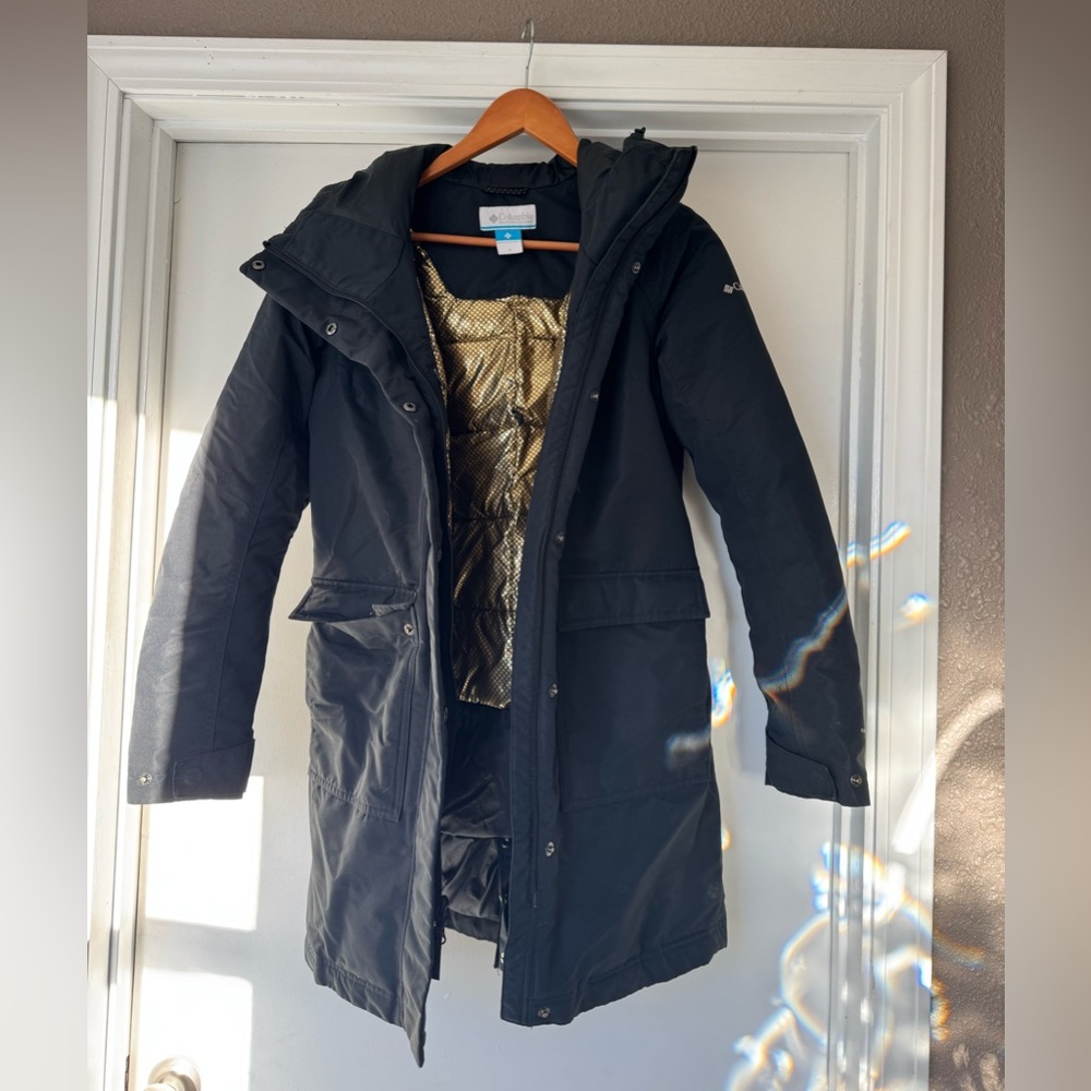 Columbia Women's winter Jacket with Gold omni-heat Lining